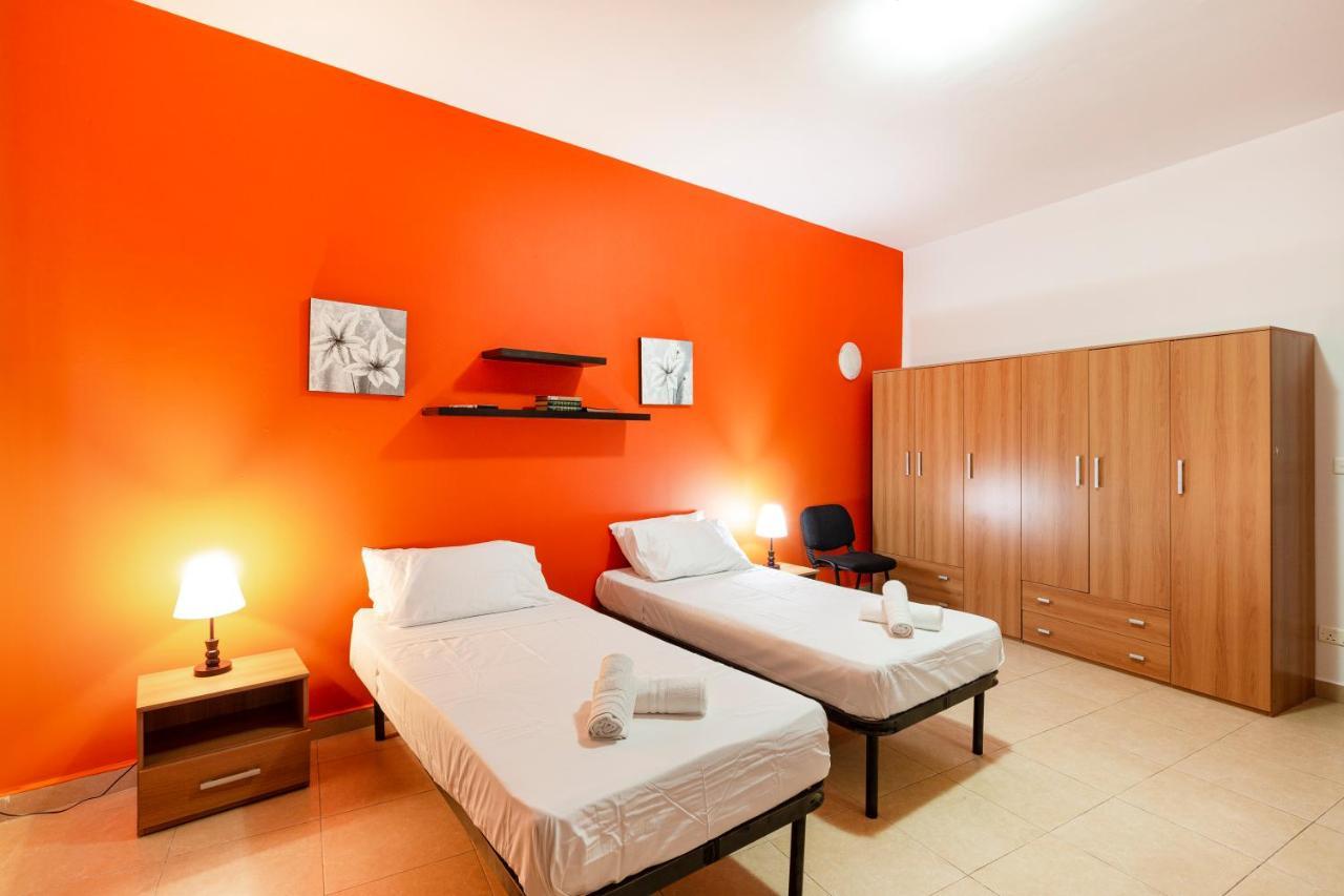 Lovely, Spacious High Floor Apt In Central Pv & Ac By 360 Estates Saint Julian's Exteriér fotografie